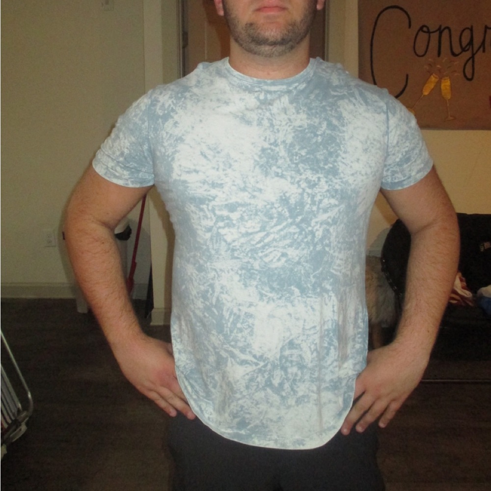 Men’s Lululemon 🍋 XL T-shirt